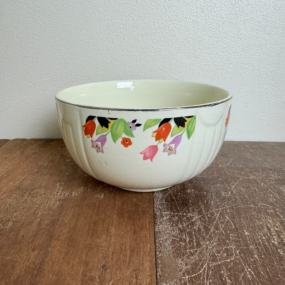 Hall's Kitchenware Vintage Crocus Poppy Floral‎ Nesting Mixing Serving Bowl